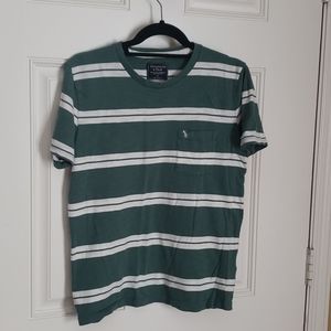 Abercrombie short sleeve one pocket t-shirt